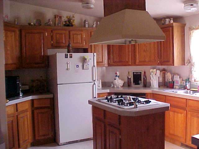 701 Fischer Road, Unit 237 Creve Coeur, IL 61610 - Photo 3 of 7 Gallery Image 3
