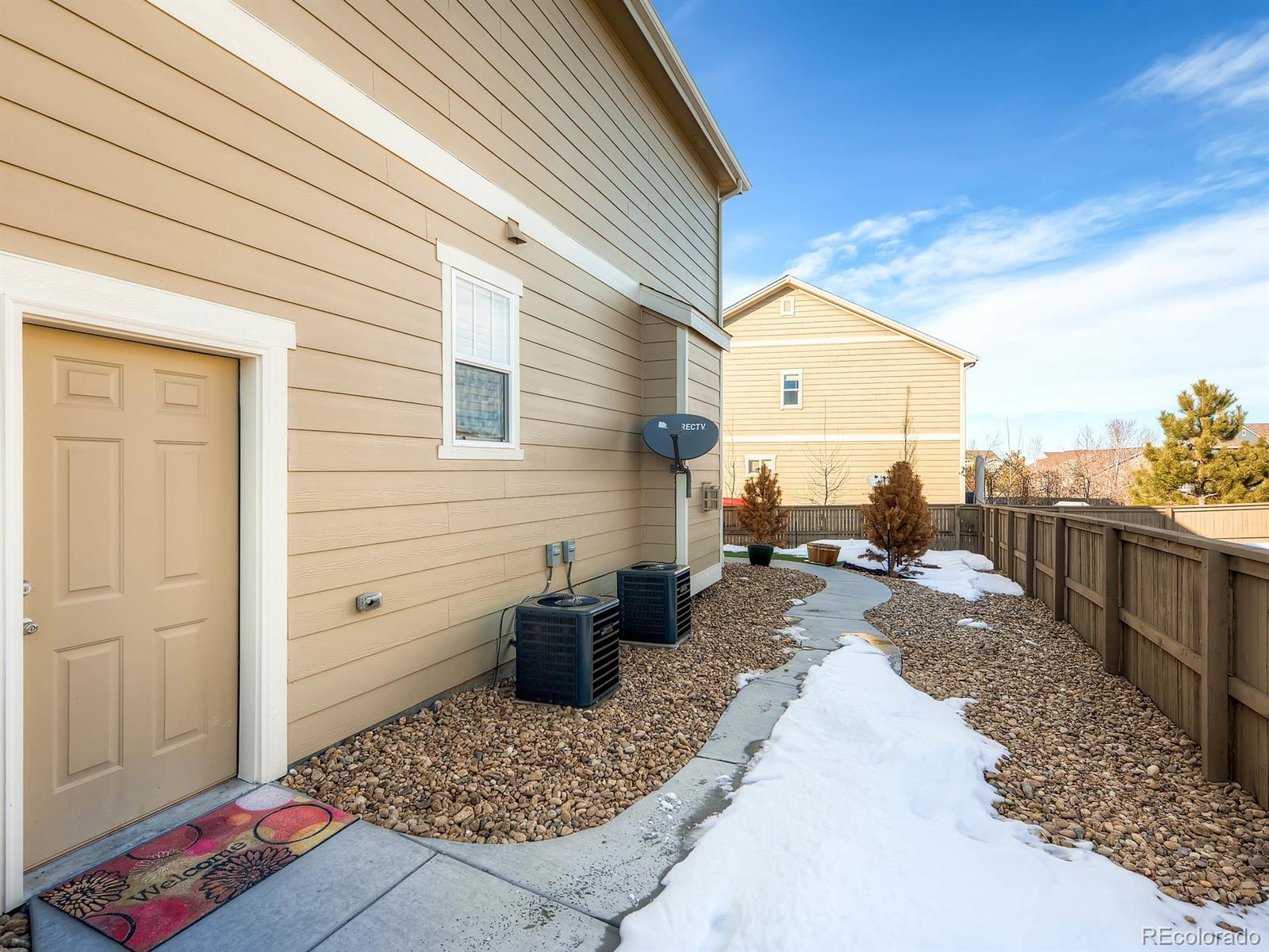 714 Springvale Road Castle Rock, CO 80104 - Photo 28 of 28 a view of a terrace with sitting area