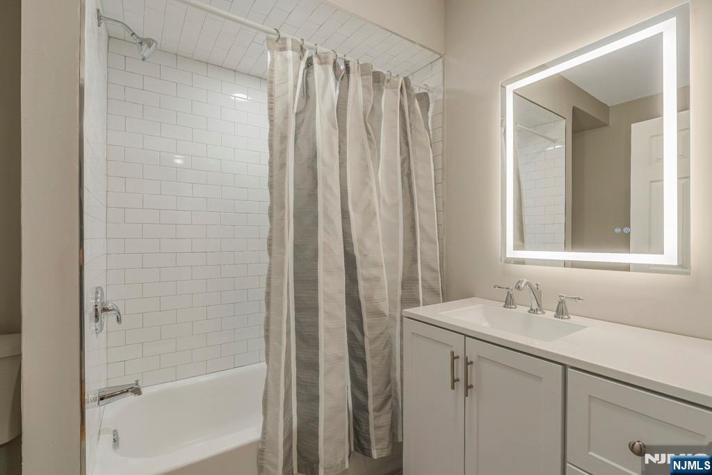 24 Sunderland Avenue Rutherford, NJ 07070 - Photo 25 of 40