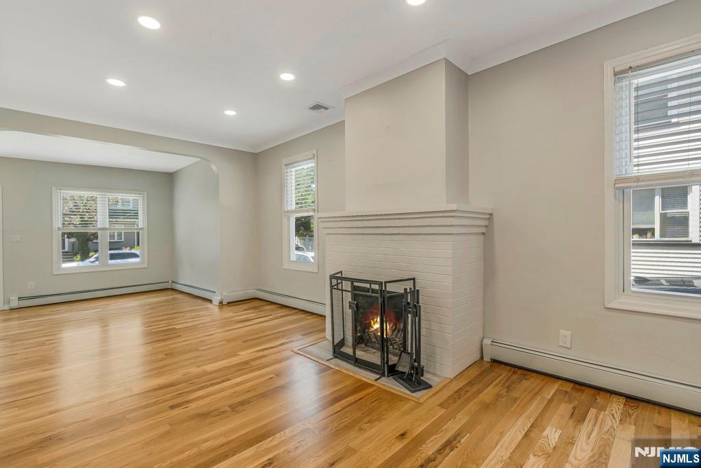 24 Sunderland Avenue Rutherford, NJ 07070 - Photo 6 of 40