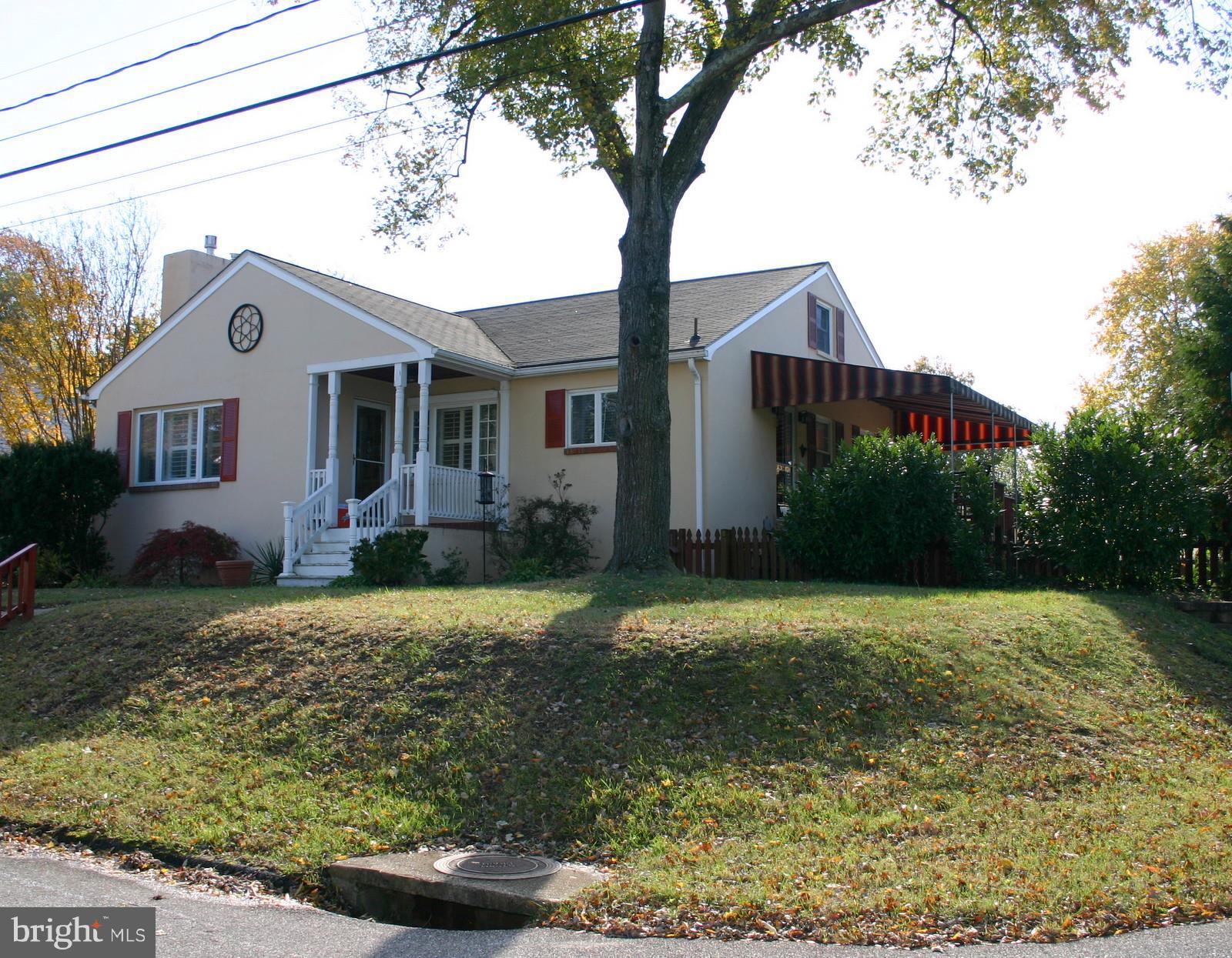 1622 Oldtown Road Edgewater, MD 21037 - Photo 1 of 37 Great home on a corner lot!