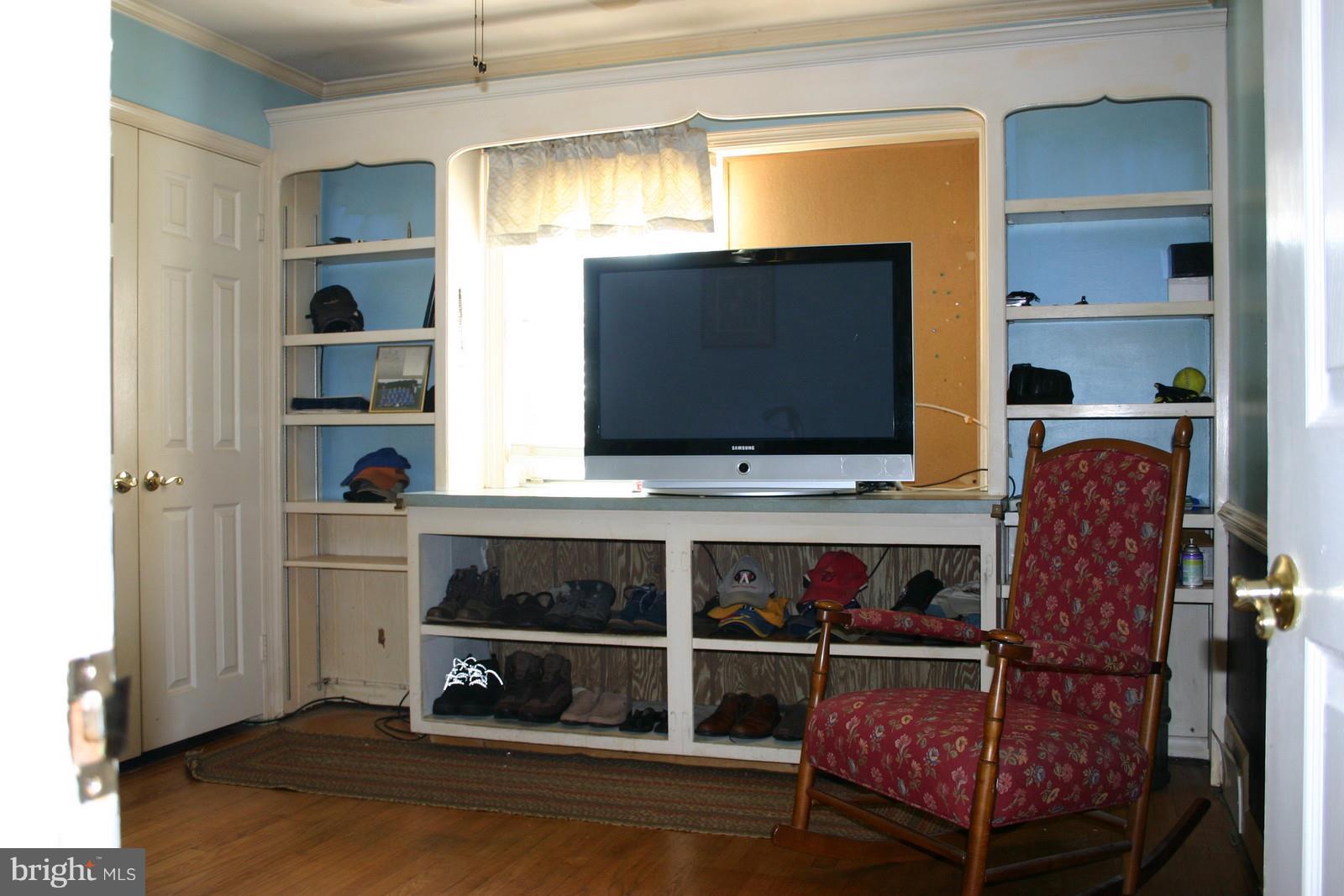 1622 Oldtown Road Edgewater, MD 21037 - Photo 13 of 37 #2 Bedroom with Hardwood Flooring