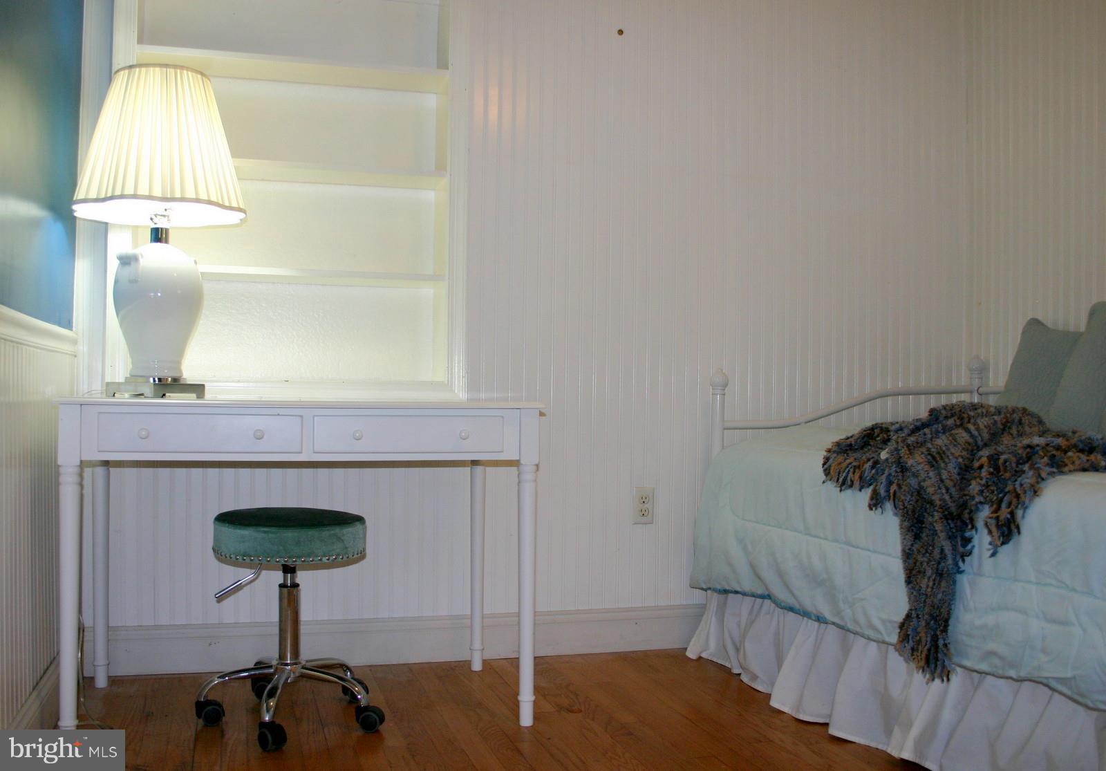 1622 Oldtown Road Edgewater, MD 21037 - Photo 14 of 37 #3 Bedroom with Hardwood Flooring