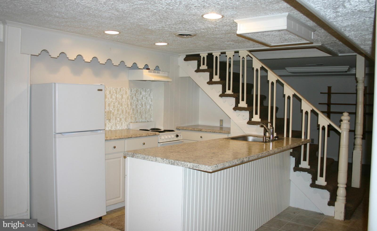 1622 Oldtown Road Edgewater, MD 21037 - Photo 23 of 37 Lower Level Kitchen