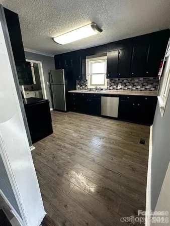 $1,000 | 105 White Avenue, Kannapolis, NC 28081