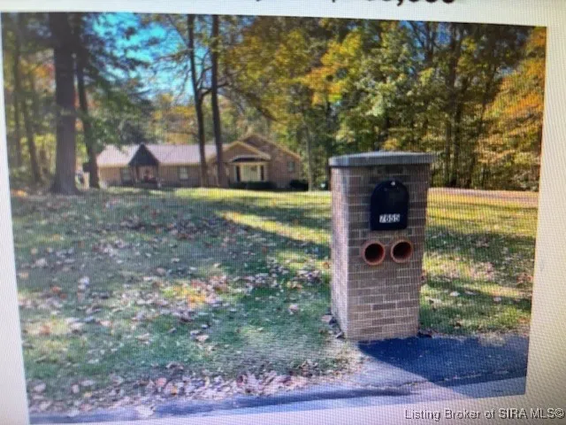 $460,000 | 7655 Pine Shore Drive, Elizabeth, IN 47117