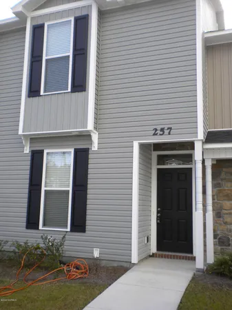 $1,300 | 257 Caldwell Loop, Jacksonville, NC 28546
