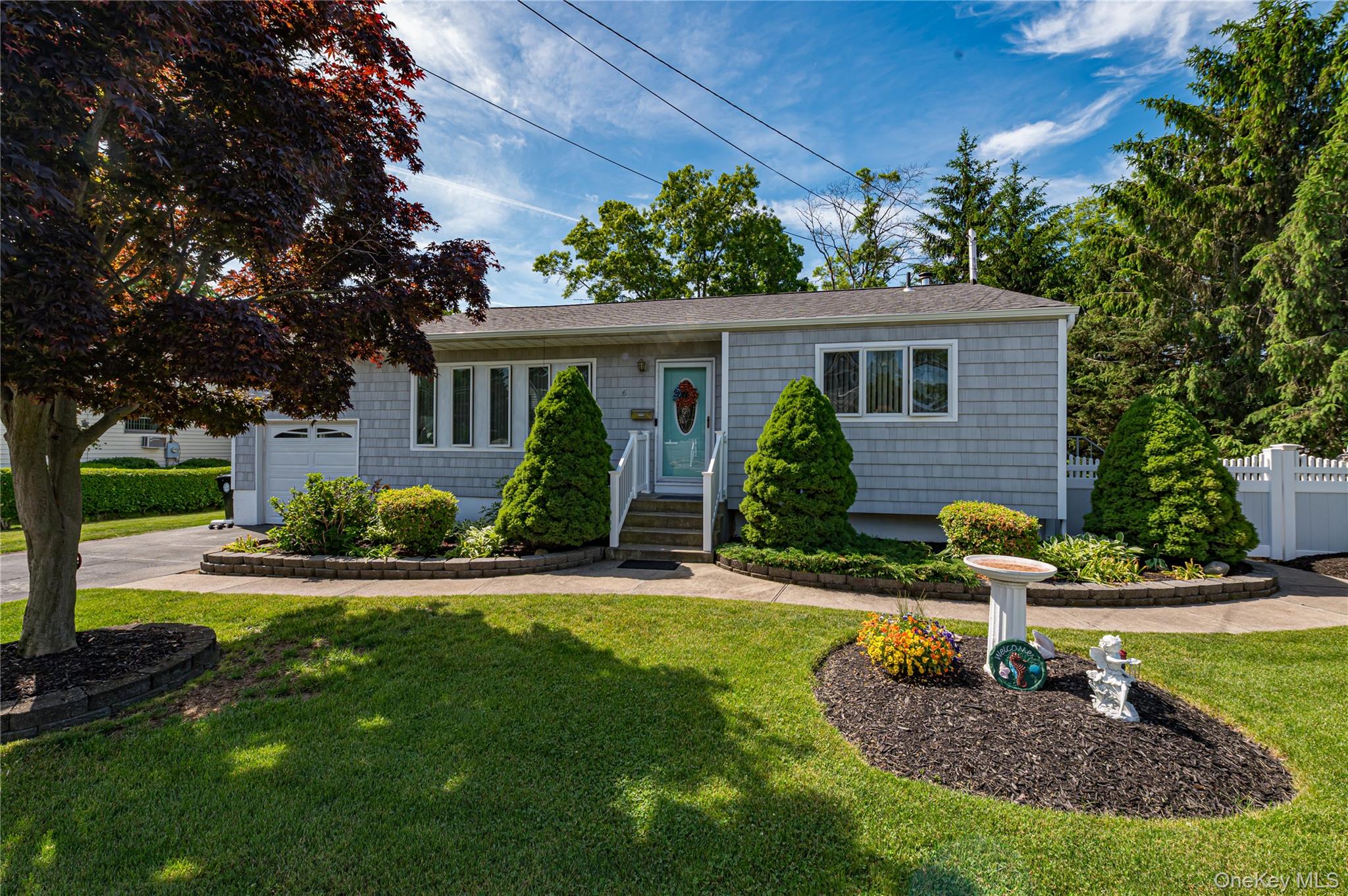 6 45th Street Islip, NY 11751 - Photo 1 of 22