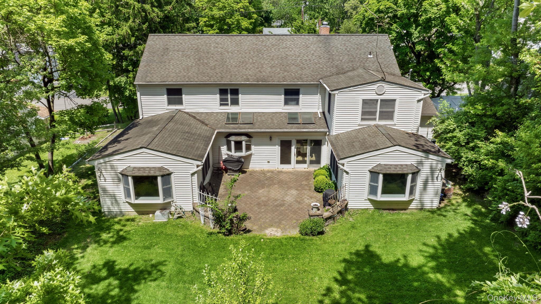 39 Lambert Lane New Rochelle, NY 10804 - Photo 32 of 36 Another aerial view