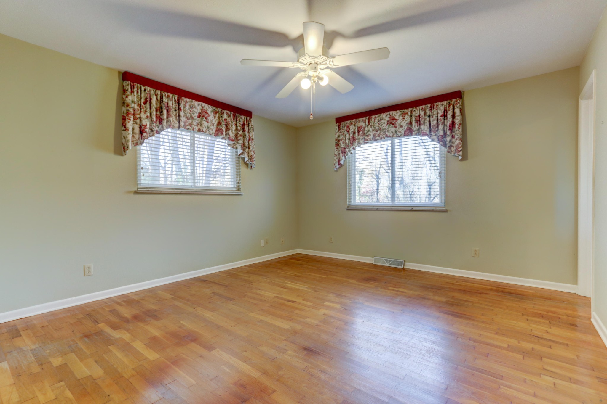 115 Wendover Circle Oak Ridge, TN 37830 - Photo 19 of 30 Gallery Image 19