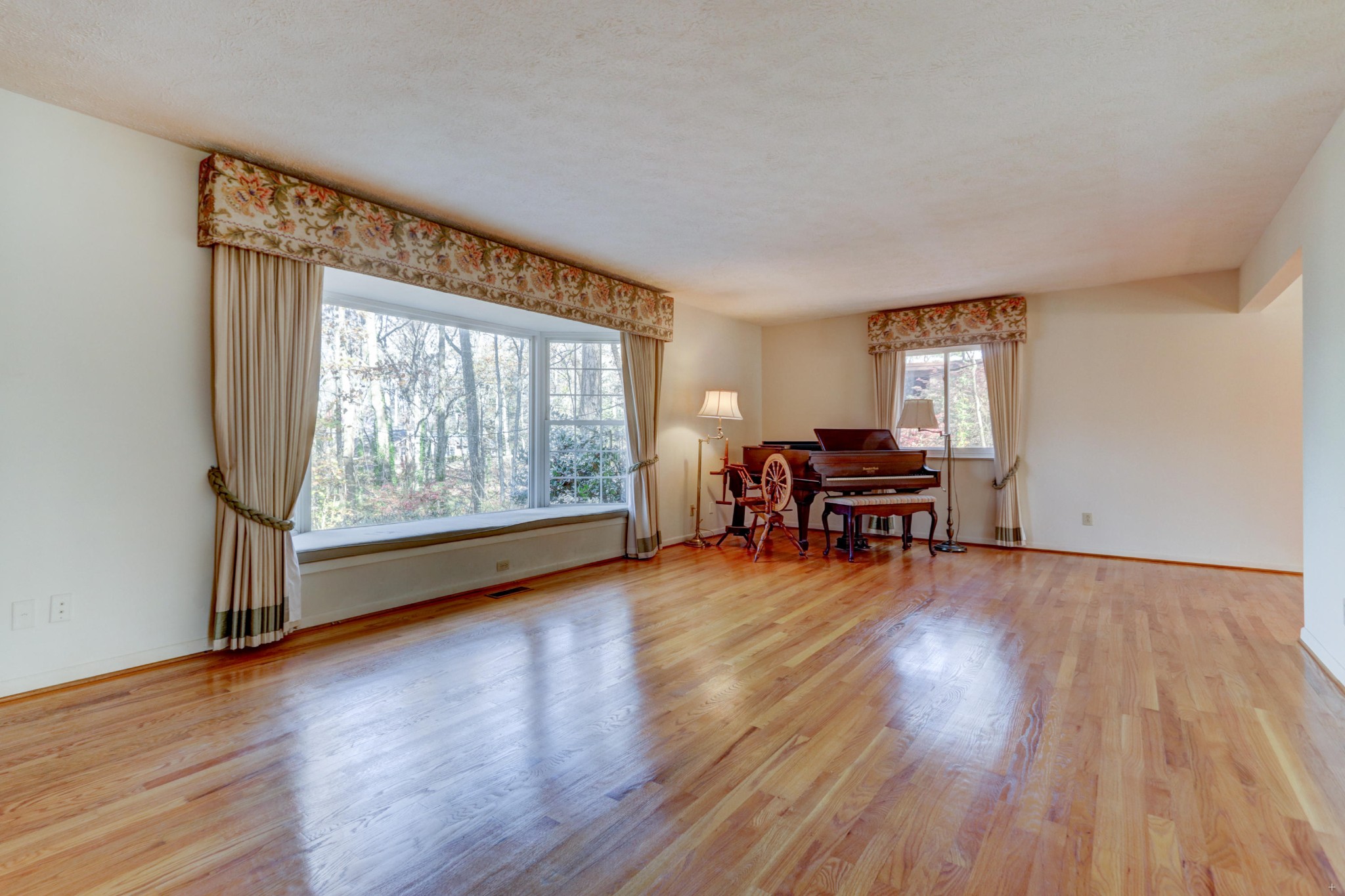 115 Wendover Circle Oak Ridge, TN 37830 - Photo 4 of 30 Gallery Image 4