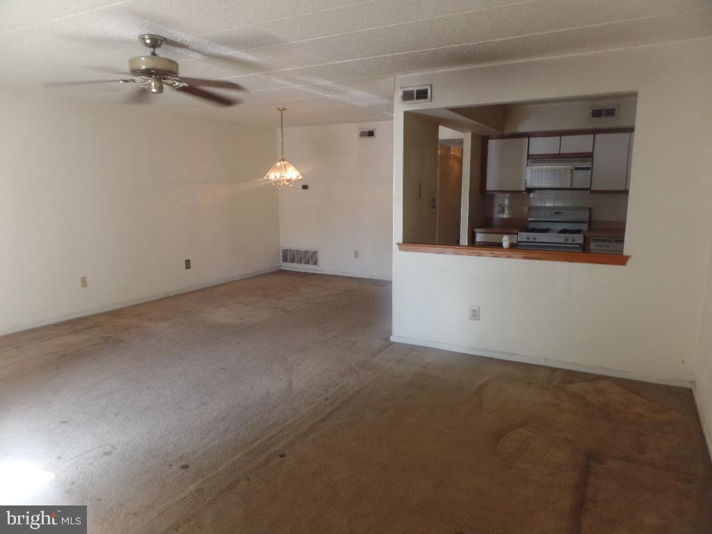 2015 Welsh Road, Unit B27 Philadelphia, PA 19115 - Photo 3 of 15 Gallery Image 3