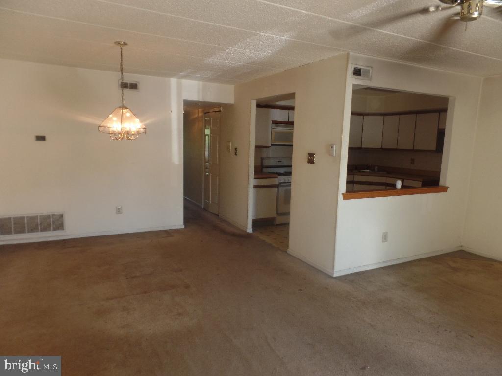 2015 Welsh Road, Unit B27 Philadelphia, PA 19115 - Photo 4 of 15 Gallery Image 4