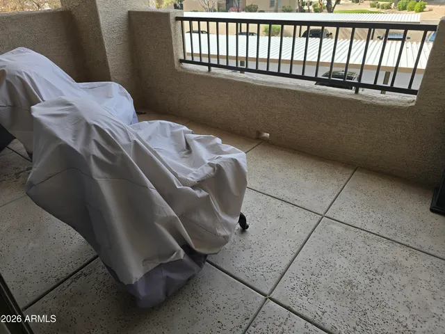 $249,000 | 14950 West Mountain View Boulevard, Unit 4211, Surprise, AZ 85374