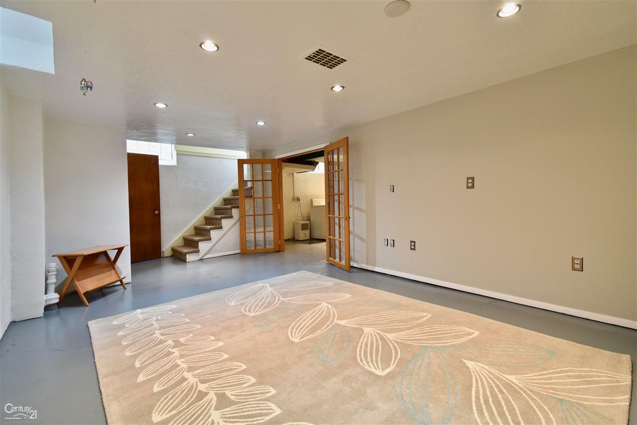 1779 Littlestone Road Grosse Pointe Woods, MI 48236 - Photo 23 of 28