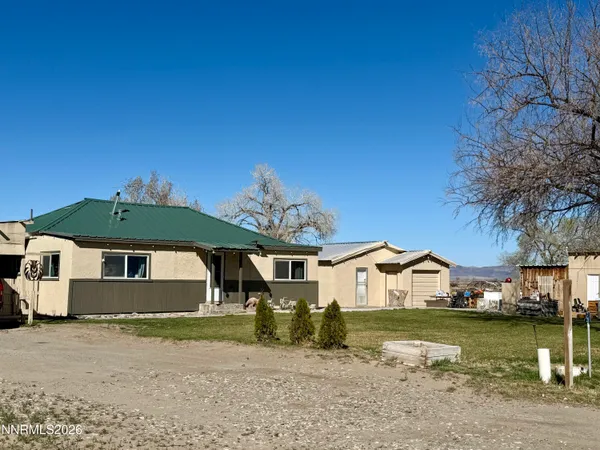 $310,000 | 20 Penrose Drive, Yerington, NV 89447