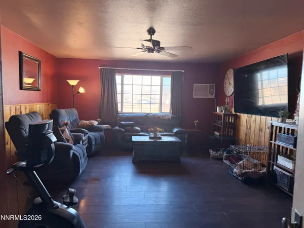 $310,000 | 20 Penrose Drive, Yerington, NV 89447