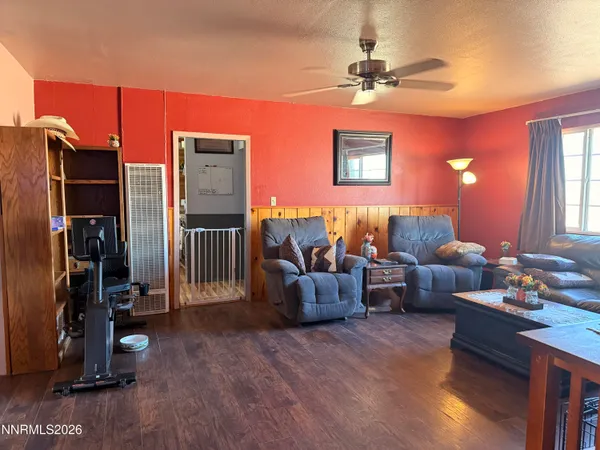 $310,000 | 20 Penrose Drive, Yerington, NV 89447