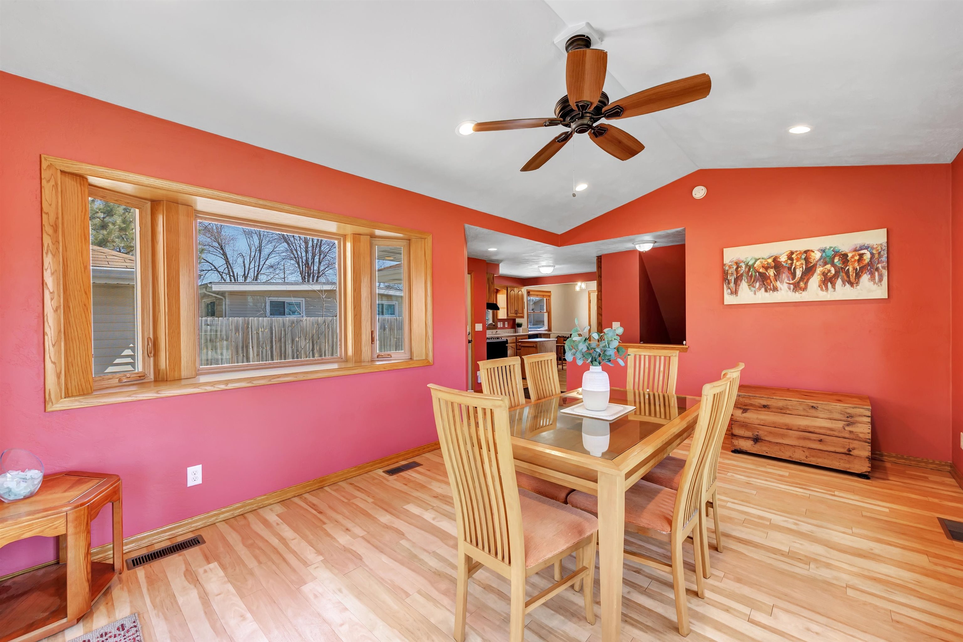 114 Wilson Avenue Appleton, WI 54915 - Photo 15 of 35