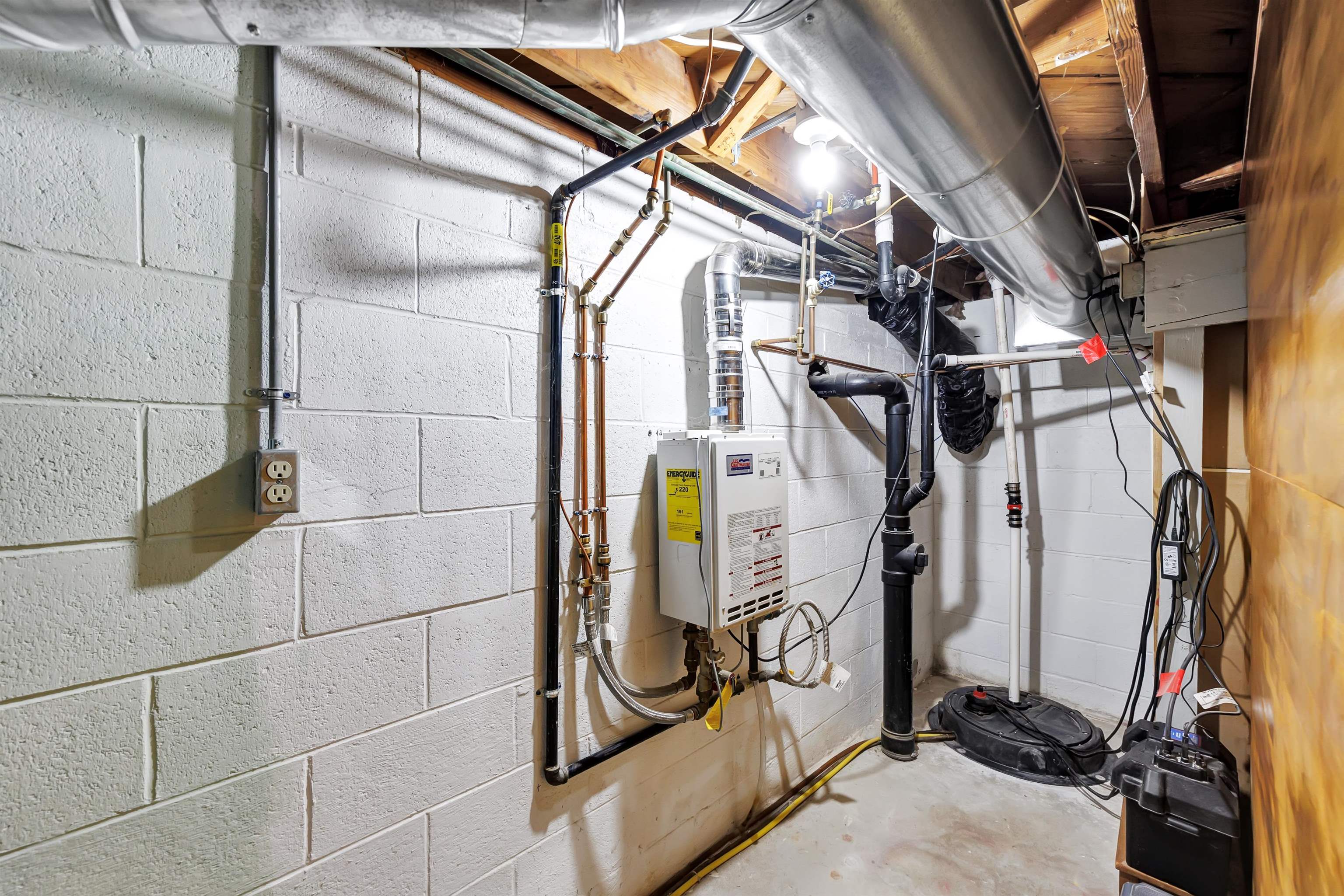 114 Wilson Avenue Appleton, WI 54915 - Photo 30 of 35