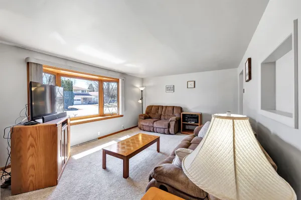 $294,900 | 114 Wilson Avenue, Appleton, WI 54915