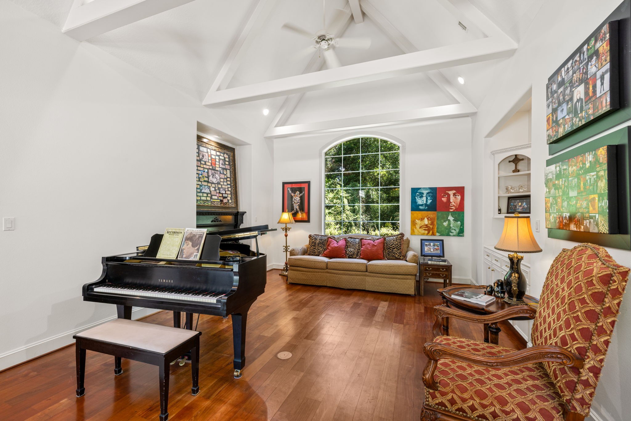 3018 McDonald Lane Spring, TX 77380 - Photo 11 of 48 a living room with furniture and a large window