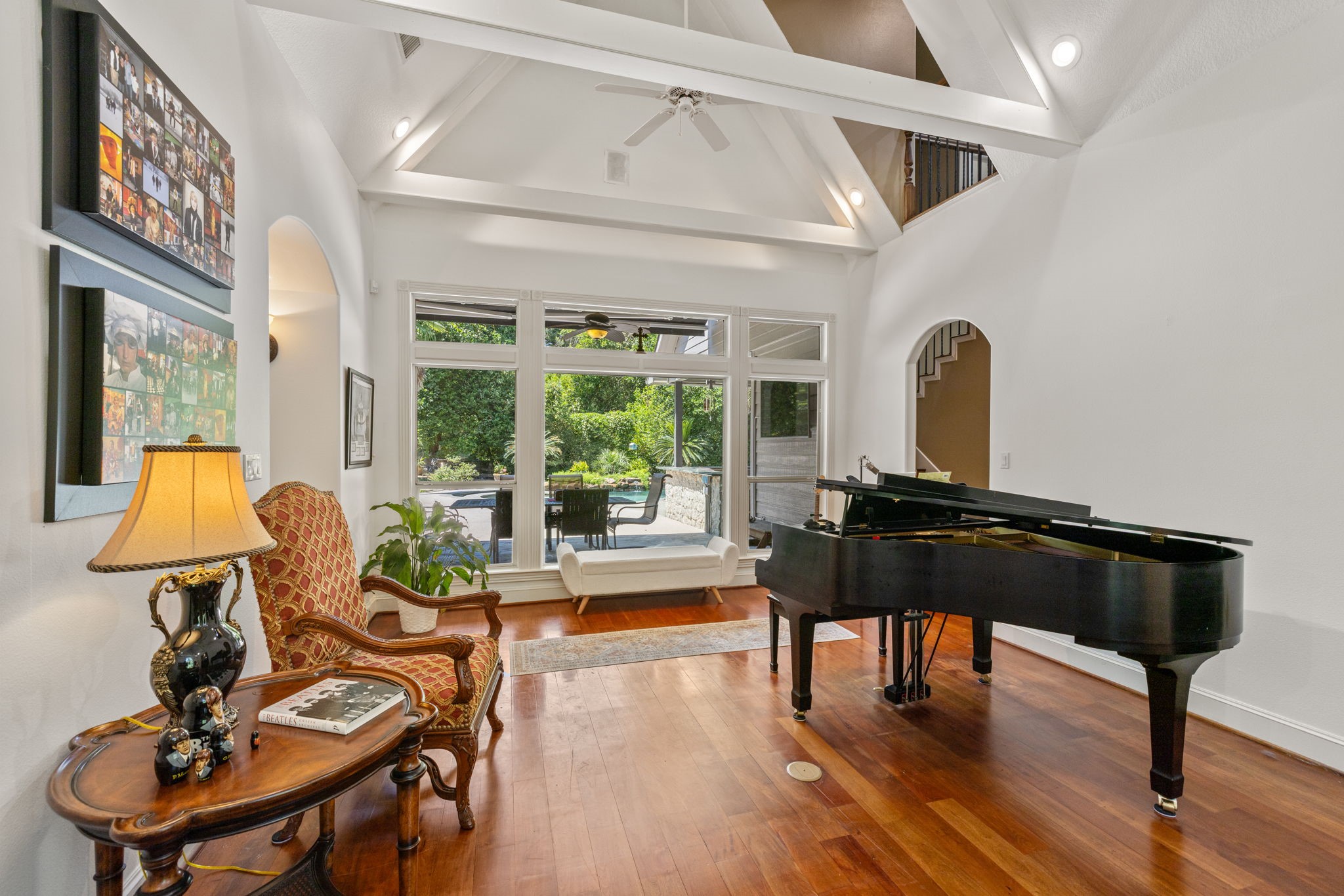 3018 McDonald Lane Spring, TX 77380 - Photo 12 of 48 a living room with furniture and a table