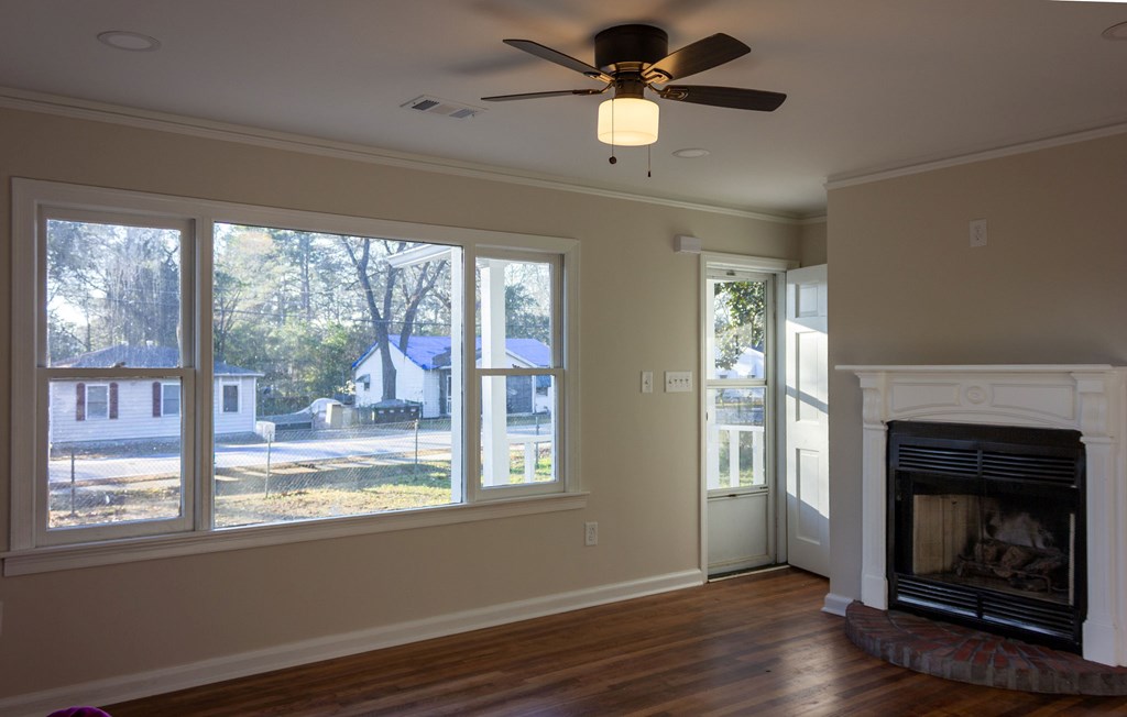 2218 Avalon Road Columbus, GA 31907 - Photo 4 of 31