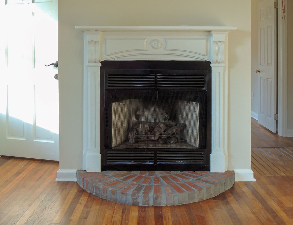 2218 Avalon Road Columbus, GA 31907 - Photo 6 of 31