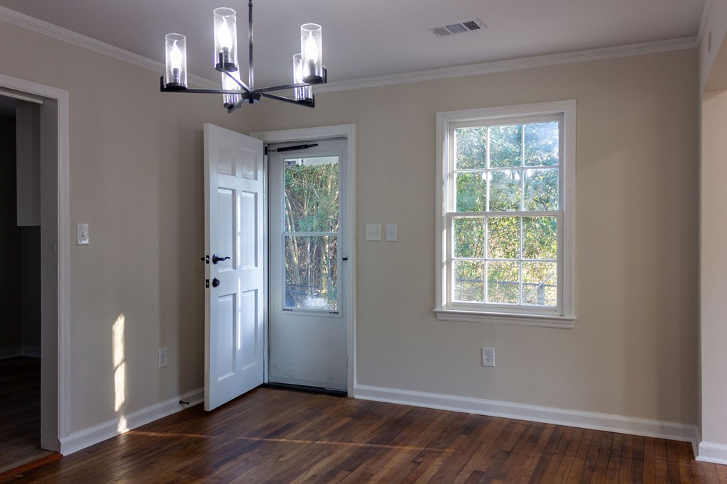 2218 Avalon Road Columbus, GA 31907 - Photo 10 of 31