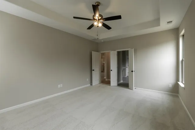 $394,900 | 290 St Andrews Drive, Oakland, TN 38060