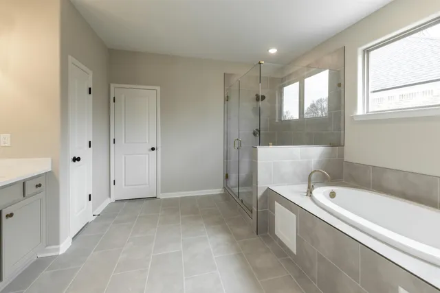 $394,900 | 290 St Andrews Drive, Oakland, TN 38060