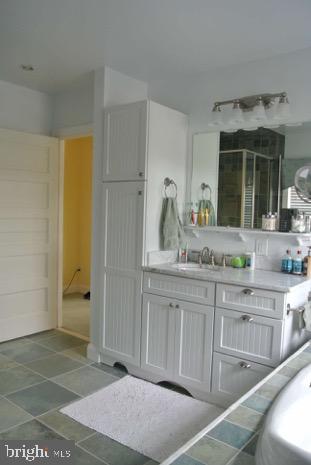 208 Valley Road Linthicum Heights, MD 21090 - Photo 17 of 37