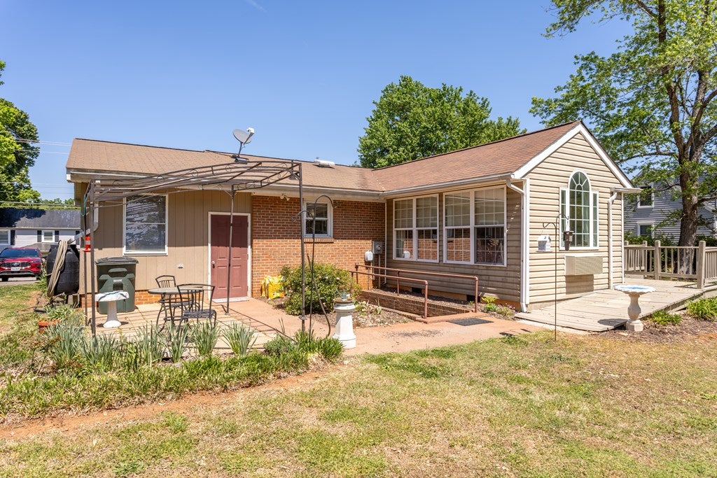 137 Buffalo Road Clarksville, VA 23927 - Photo 18 of 31 Gallery Image 18