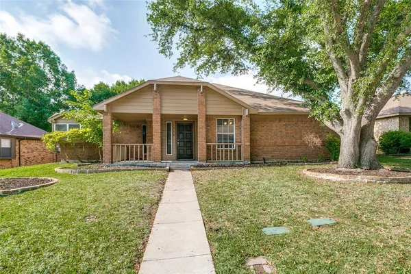 $369,000 | 1546 Winter Park Lane, Lewisville, TX 75077
