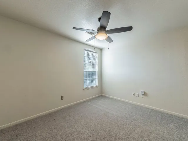 $2,000 | 2316 Logan Drive, Round Rock, TX 78664