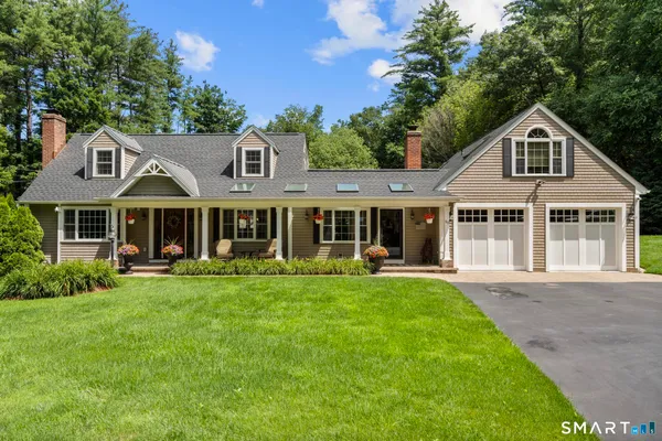 $829,900 | 60 Blueberry Lane, Avon, CT 06001