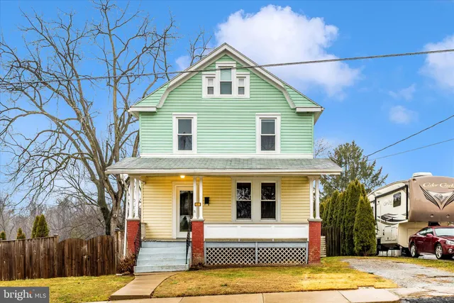 $289,999 | 507 9th Avenue, Brunswick, MD 21716