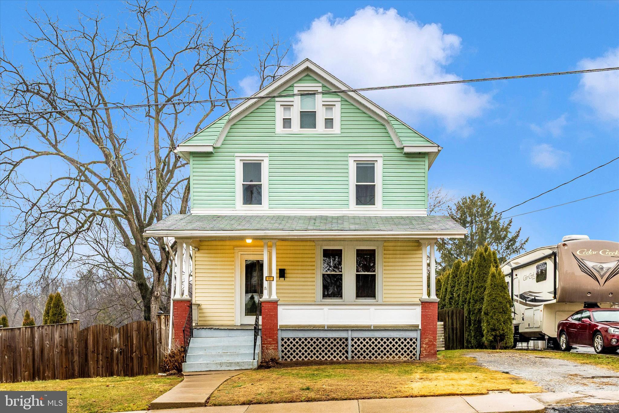 507 9th Avenue Brunswick, MD 21716 - Photo 2 of 43 Front