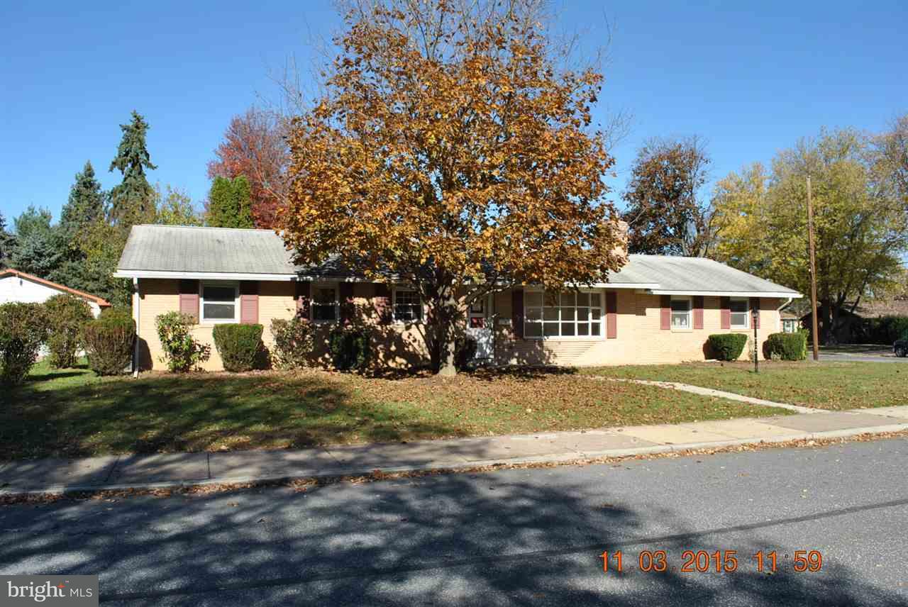 820 Fairview Road Carlisle, PA 17013 - Photo 1 of 24 Gallery Image 1