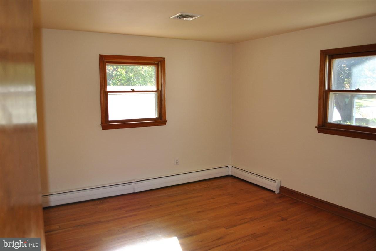 820 Fairview Road Carlisle, PA 17013 - Photo 13 of 24 Gallery Image 13