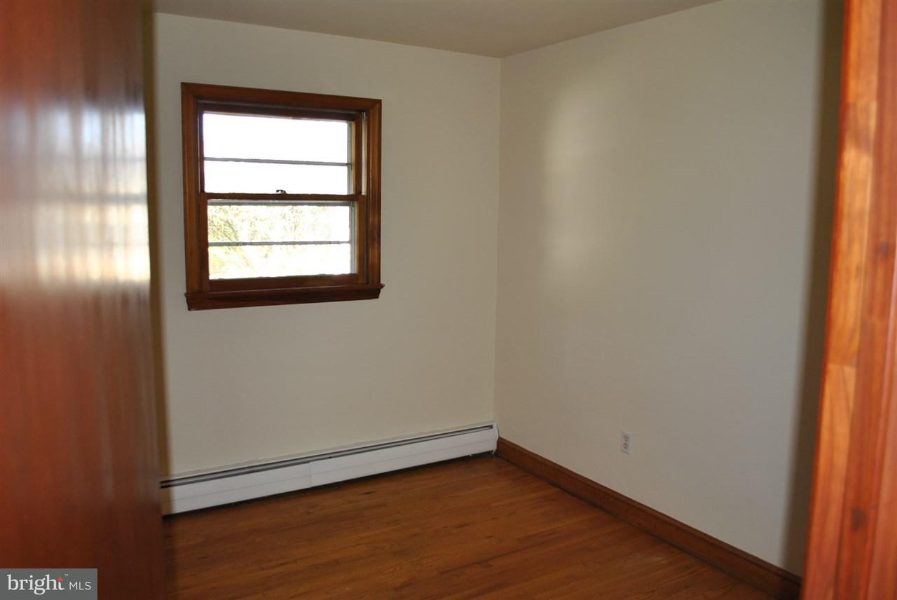 820 Fairview Road Carlisle, PA 17013 - Photo 17 of 24 Gallery Image 17