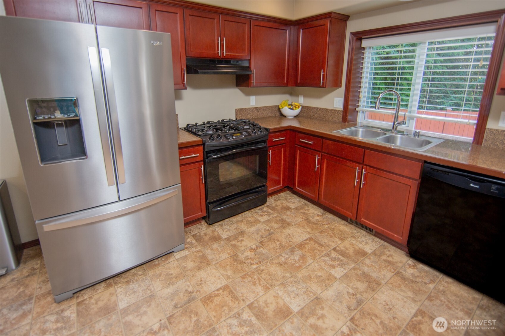 1827 Billie Court Ferndale, WA 98248 - Photo 3 of 19 Gallery Image 3