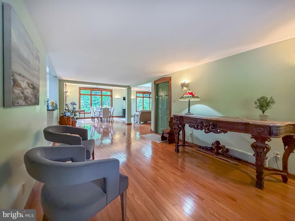 249 Forrest Road Yardley, PA 19067 - Photo 3 of 36 Sitting Area