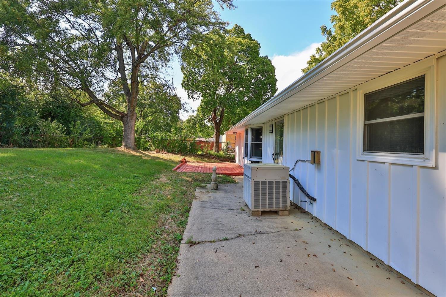 579 West Kemper Road Springdale, OH 45246 - Photo 26 of 36