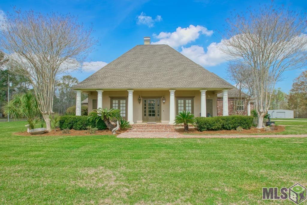 14045 Lovett Road Central, LA 70818 - Photo 1 of 49