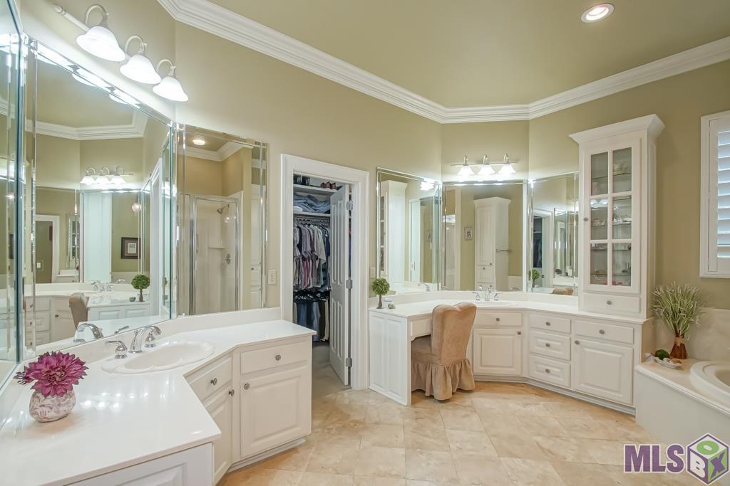 14045 Lovett Road Central, LA 70818 - Photo 24 of 49