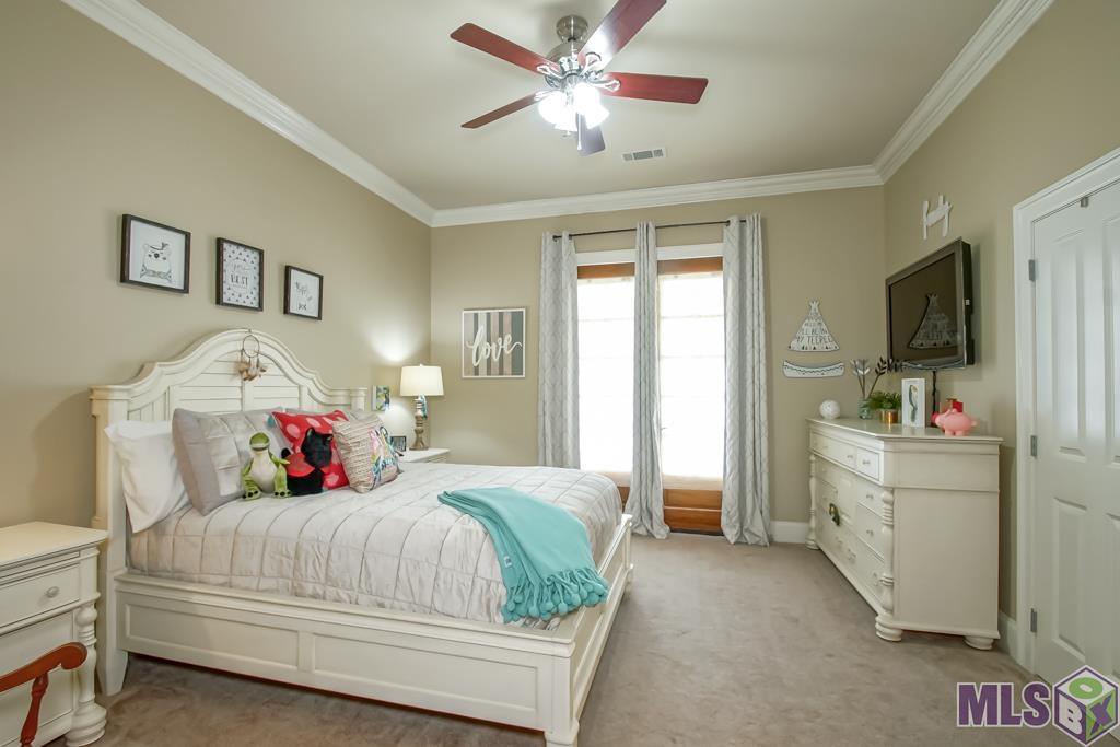 14045 Lovett Road Central, LA 70818 - Photo 27 of 49 Primary Closet