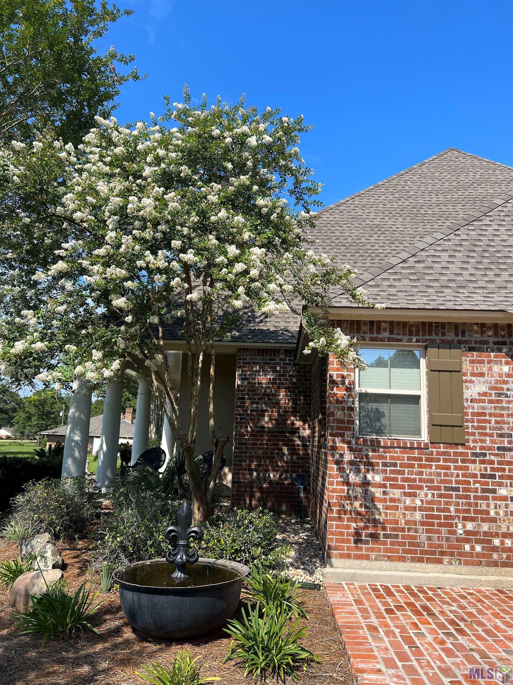 14045 Lovett Road Central, LA 70818 - Photo 3 of 49