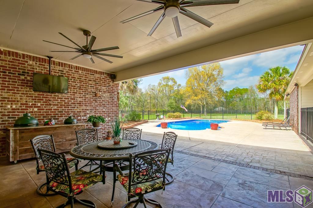 14045 Lovett Road Central, LA 70818 - Photo 34 of 49